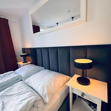 Apartamenty Zary Buitenkant foto