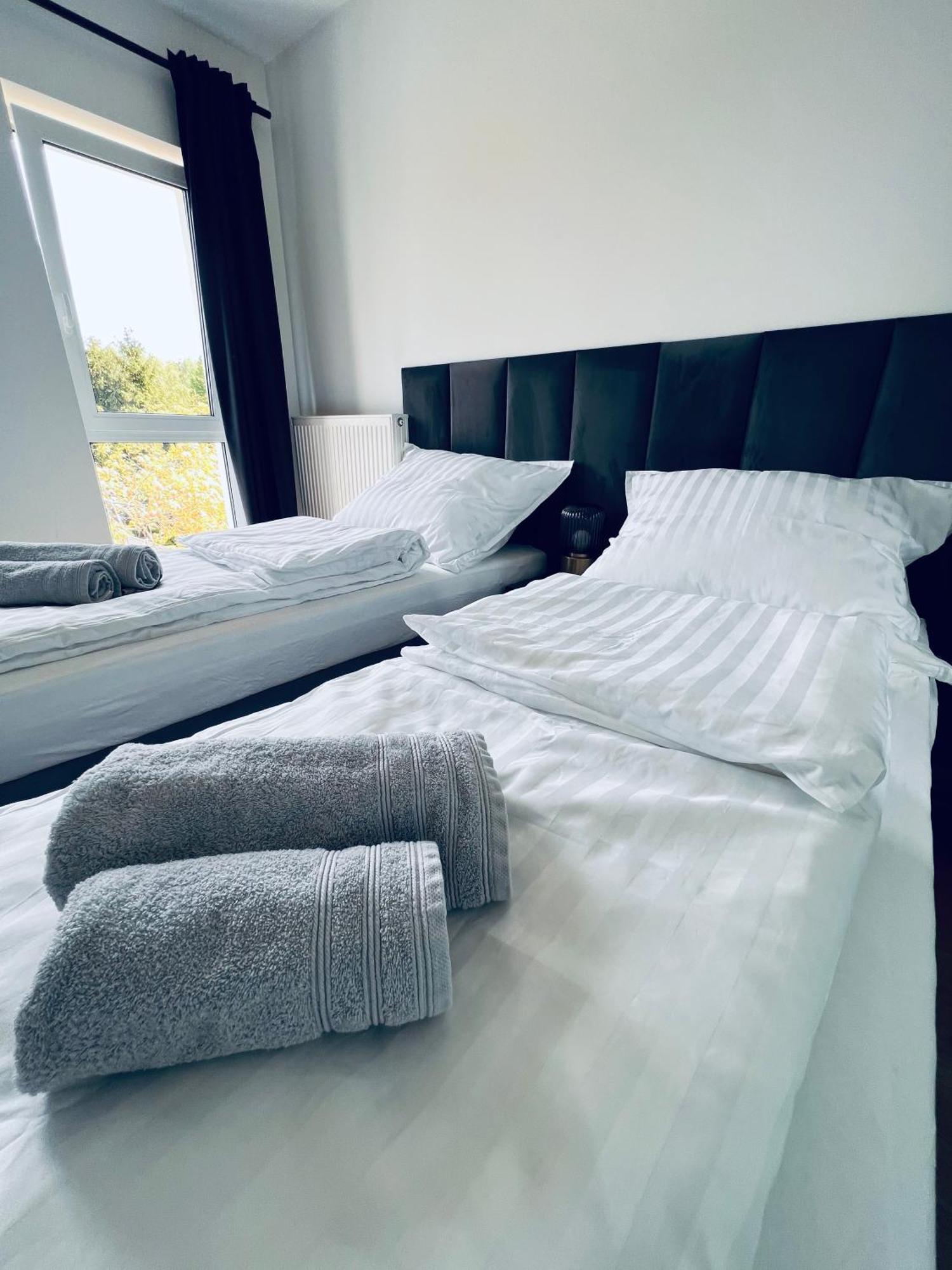 Apartamenty Zary Buitenkant foto